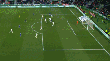 网易收购《黎明杀机》开发商部分股份 入驻董事会